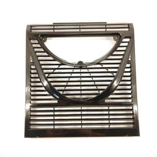 EINZELNE SCHWARZE SKYLINE-SEITENWAND