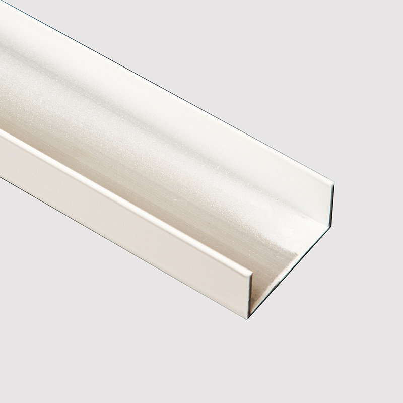 Side Channel 49x25x2440 Wh RAL 9016 60% Gloss C1317