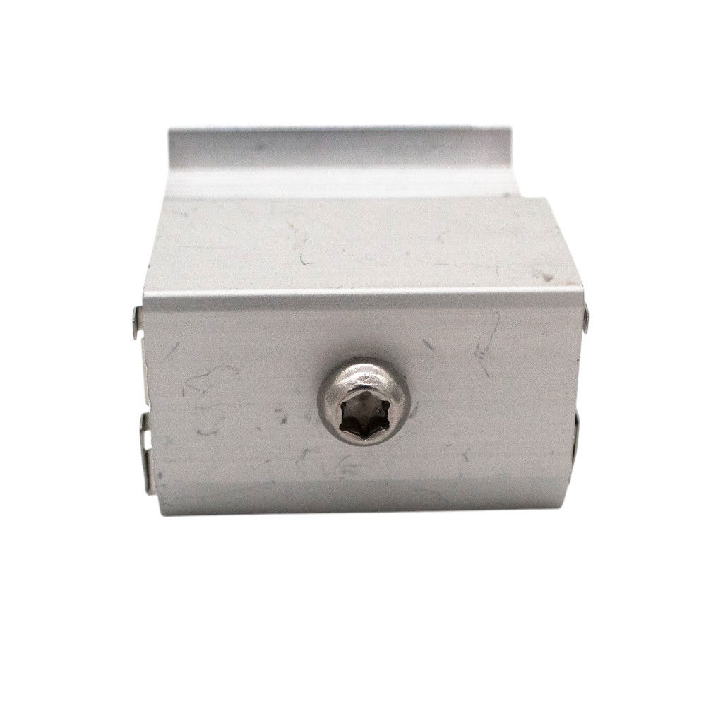 Van der Valk End Clamp - ValkPitched