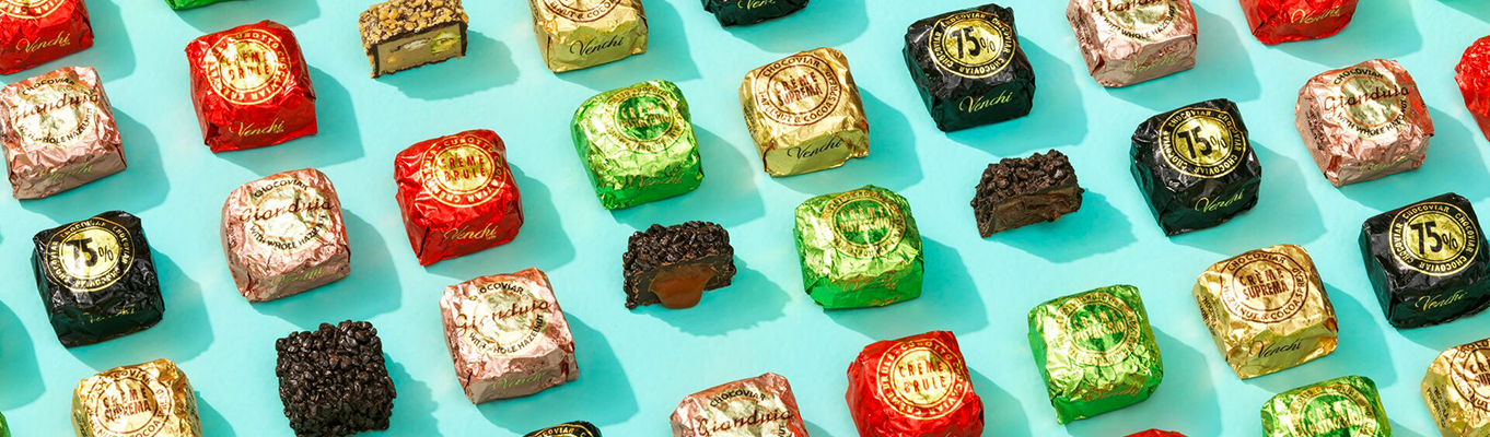 Discover our fun and iconic Chocoviar chocolates