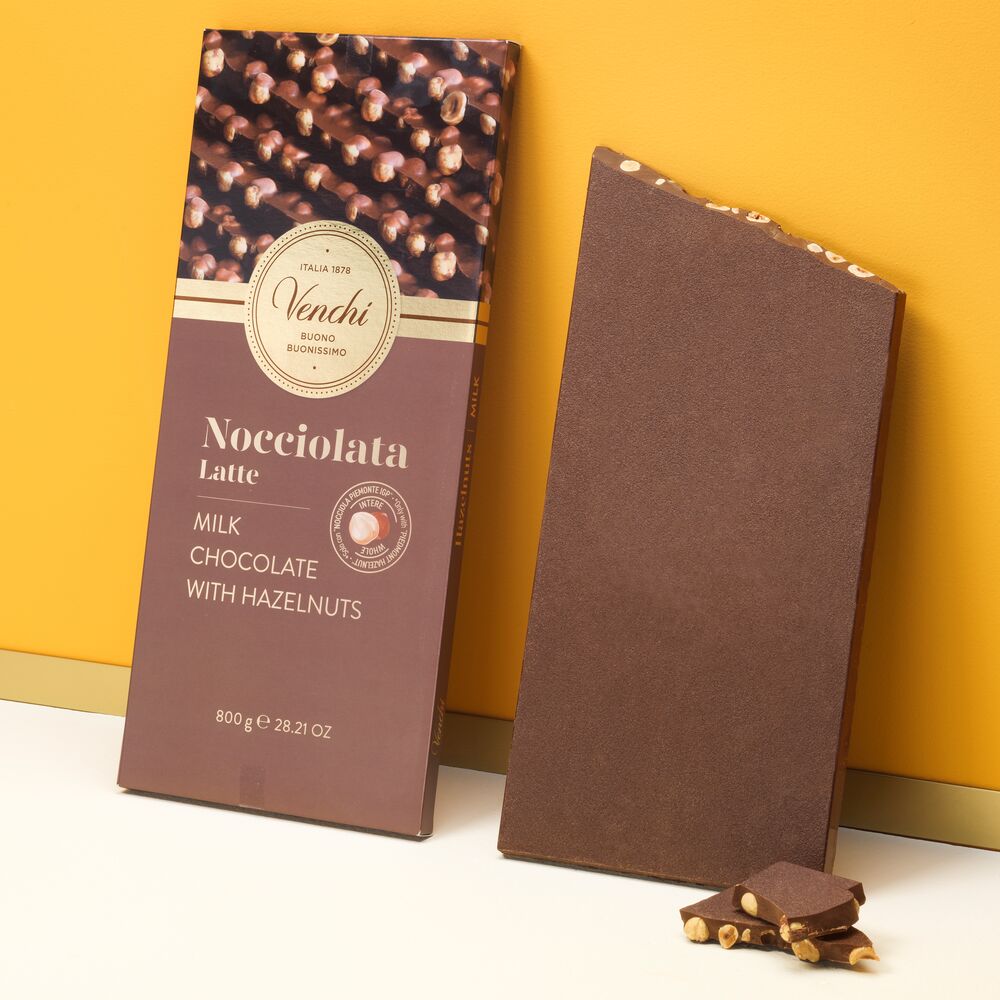Large Milk Chocolate Bar With Hazelnuts 800 G Venchi Chocolate Venchi