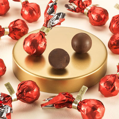 Red dark Comet 2.2 lbs