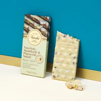 White Chocolate with Salted Nuts bar 100 g
