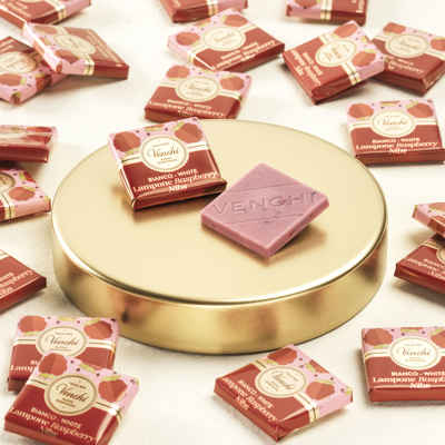 Raspberry & Nibs Square 2.2 lb