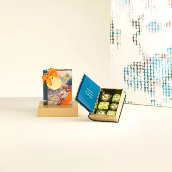 Milan mini book with Chocoviar chocolates 112 g