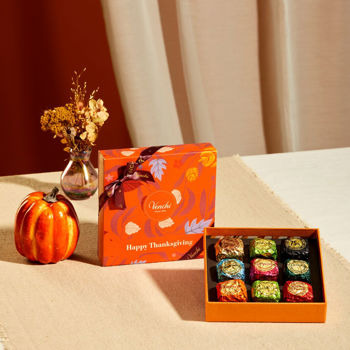 Thanksgiving gift box with Chocoviar chocolates 6.20 oz