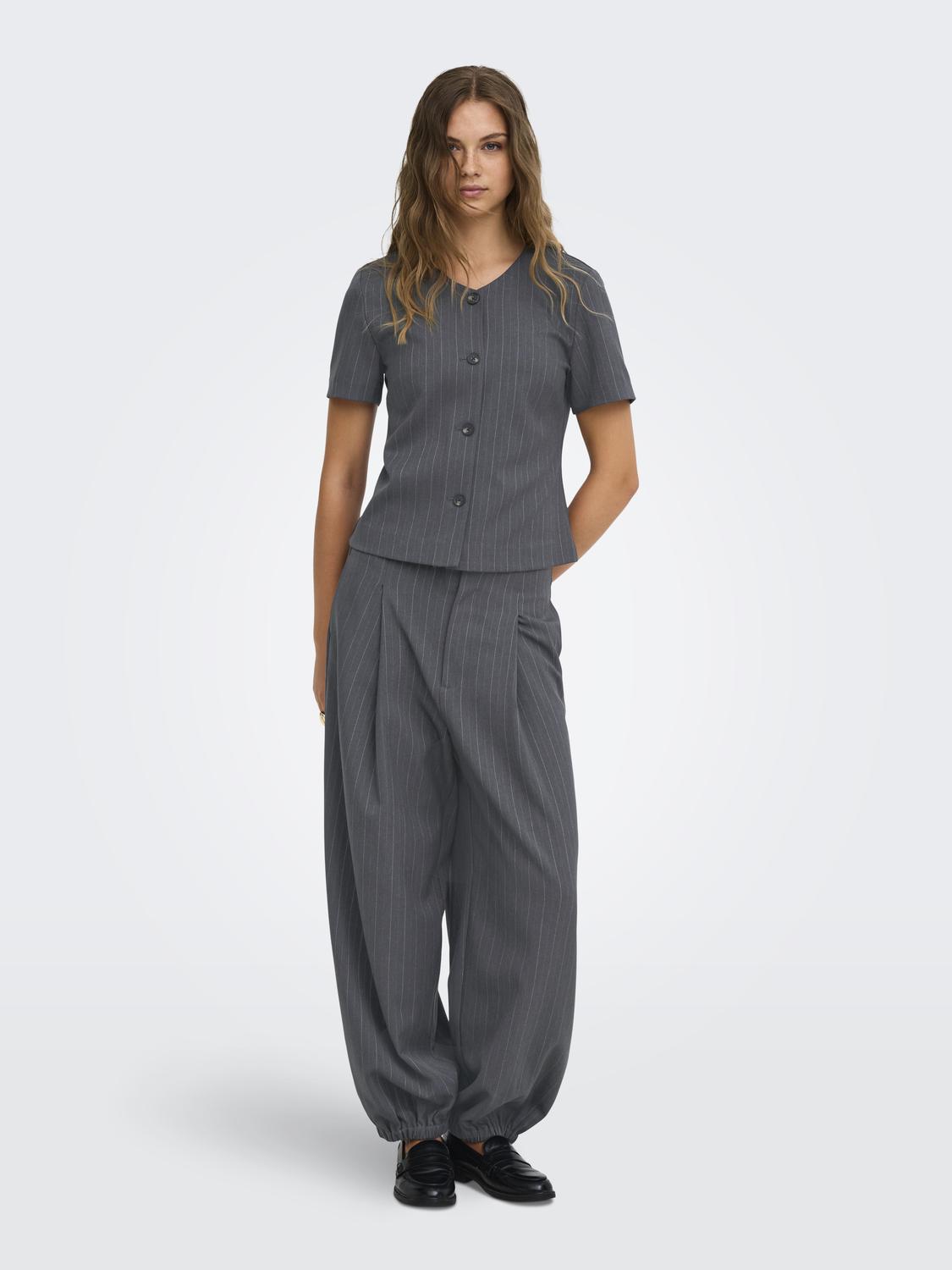 ONLAGGIE MW PINSTRIPE BALLOON PANT - 6