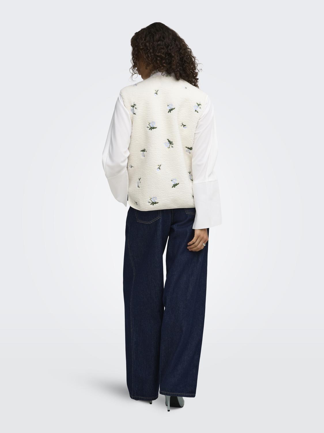 JDYSIMINA TEDDY FLOWER EMB WAISTCOAT OTW - 2