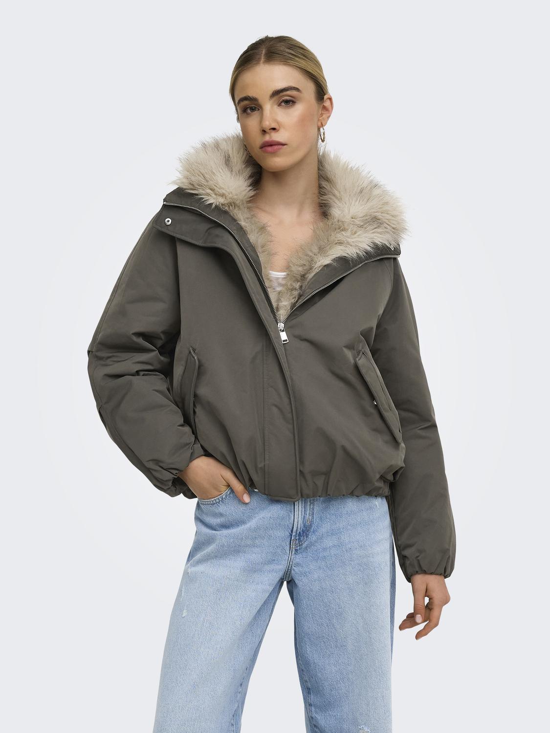 ONLAUDREY FUR COLLAR BOMBER OTW