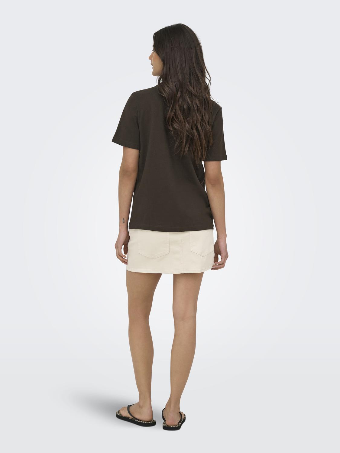 ONLMONJA Basic Regular Fit T-shirt med O-hals design