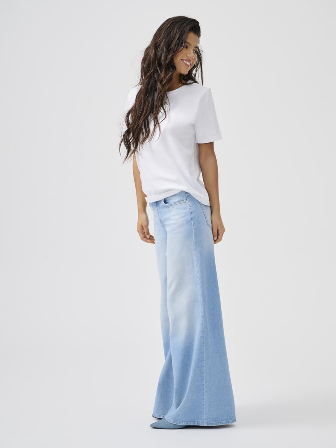 ONLCALIFORNIA MW WD FLAR DNM REA004 NOOS