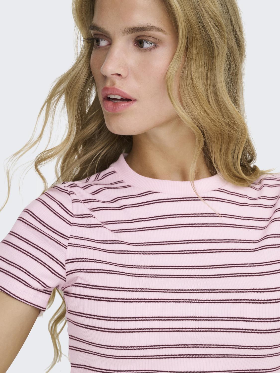ONLLUPE Top met O-hals en korte mouwen en slim fit voor je lentegarderobe - 5