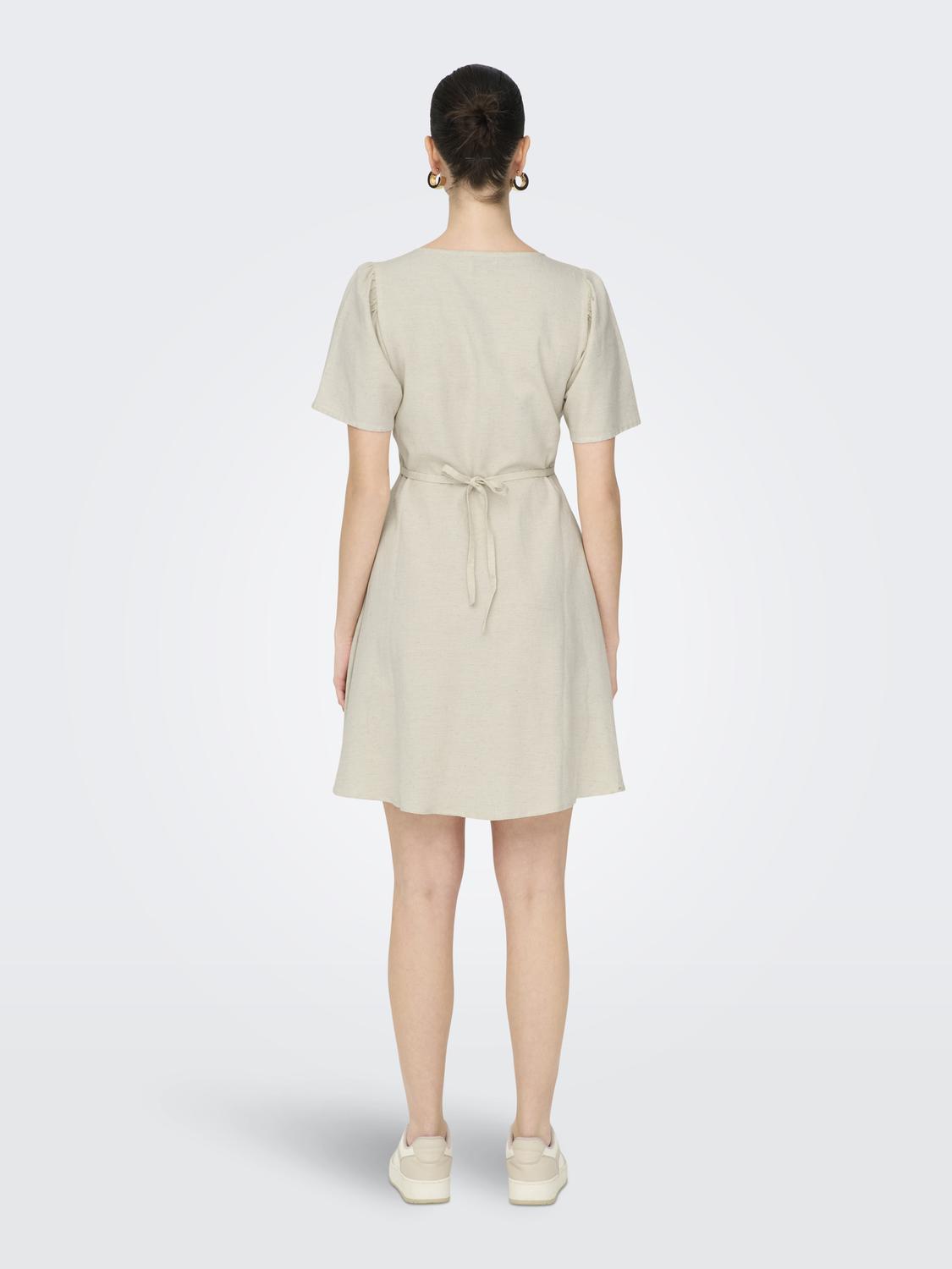 ONLVITA Regular Fit kjole med cutline i midjen og volum ermer - 2