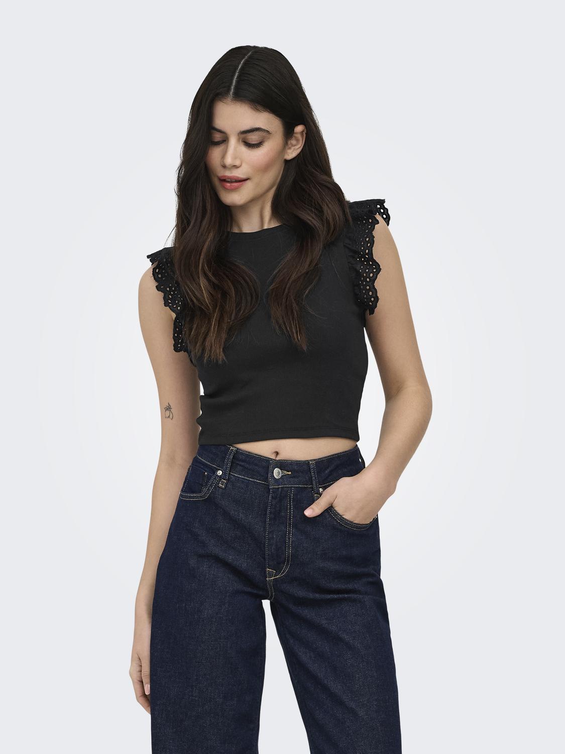 ONLMATHILDA S/L LACE DETAIL TOP JRS NOOS