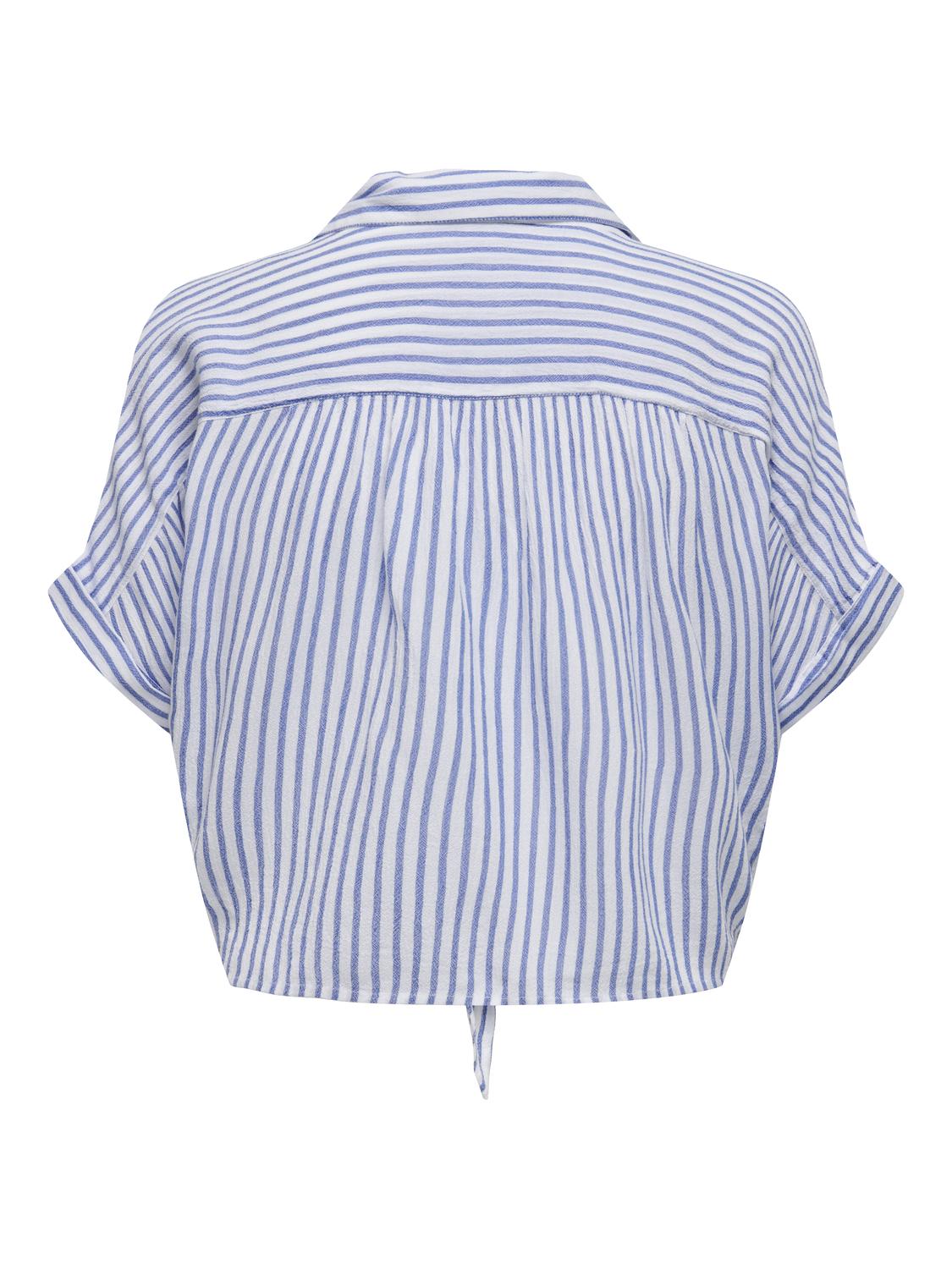 ONLPAULA Cropped vrouwelijk overhemd met knoopdetail