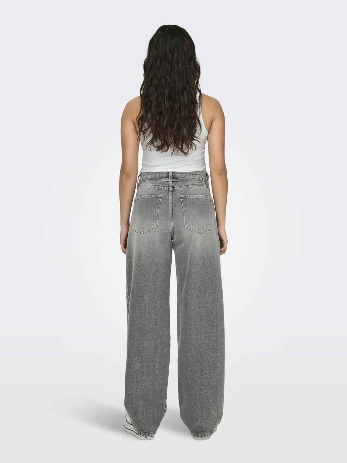 ONLGIANNA Straight fit jeans med bæltestropper og midt i taljen