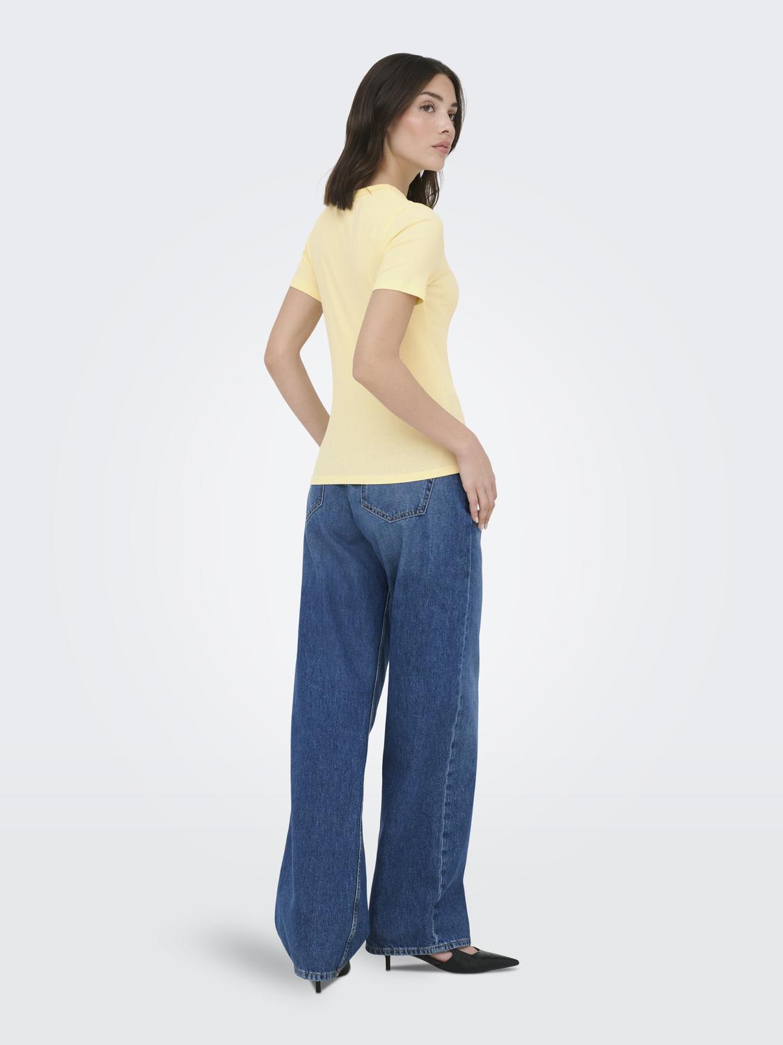 JDYLUCKY S/S O NECK TOP JRS NOOS
