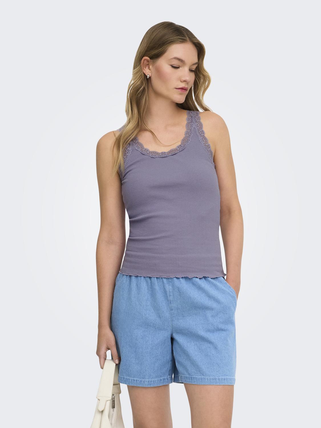 ONLSARA BASIC U-hals ærmeløs tanktop med blondedetalje