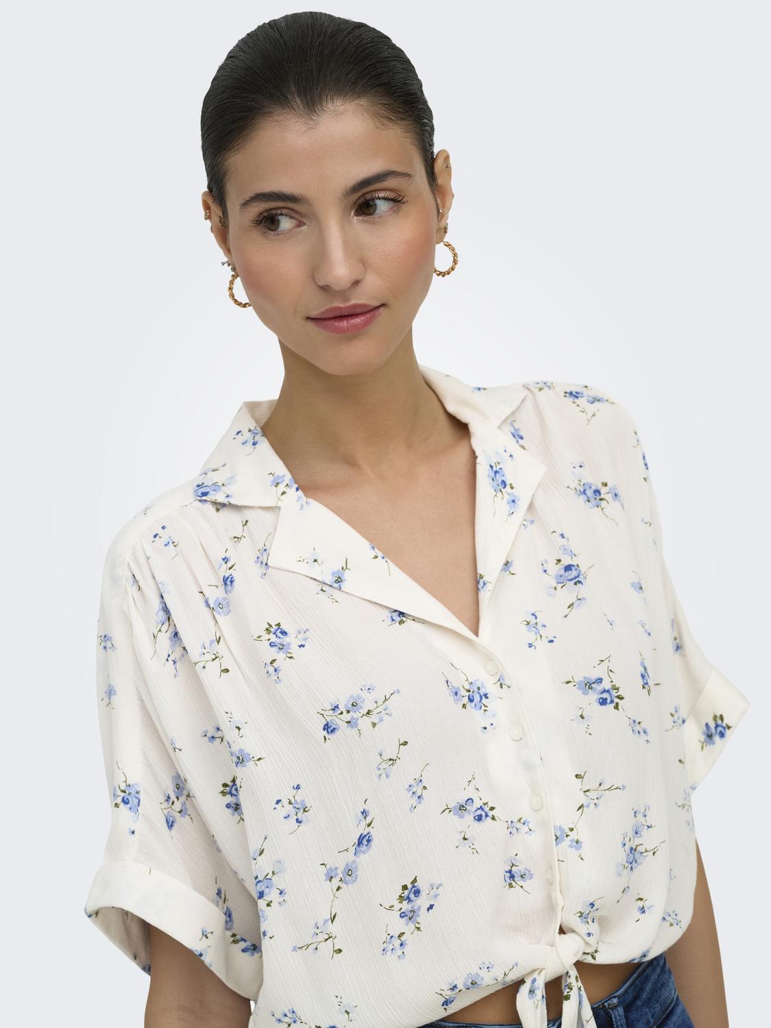 ONLPAULA Cropped vrouwelijk overhemd met knoopdetail