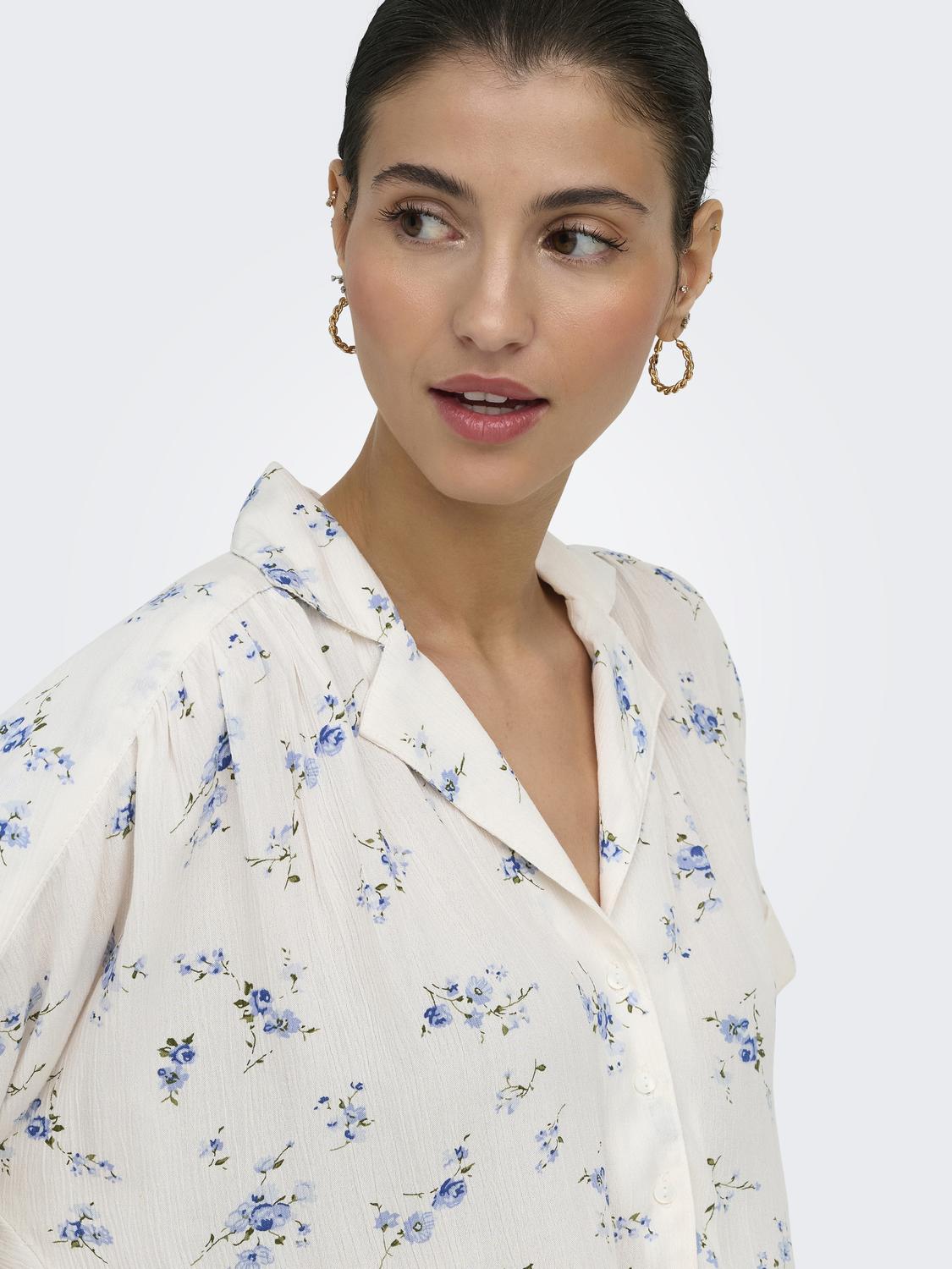 ONLPAULA Cropped vrouwelijk overhemd met knoopdetail