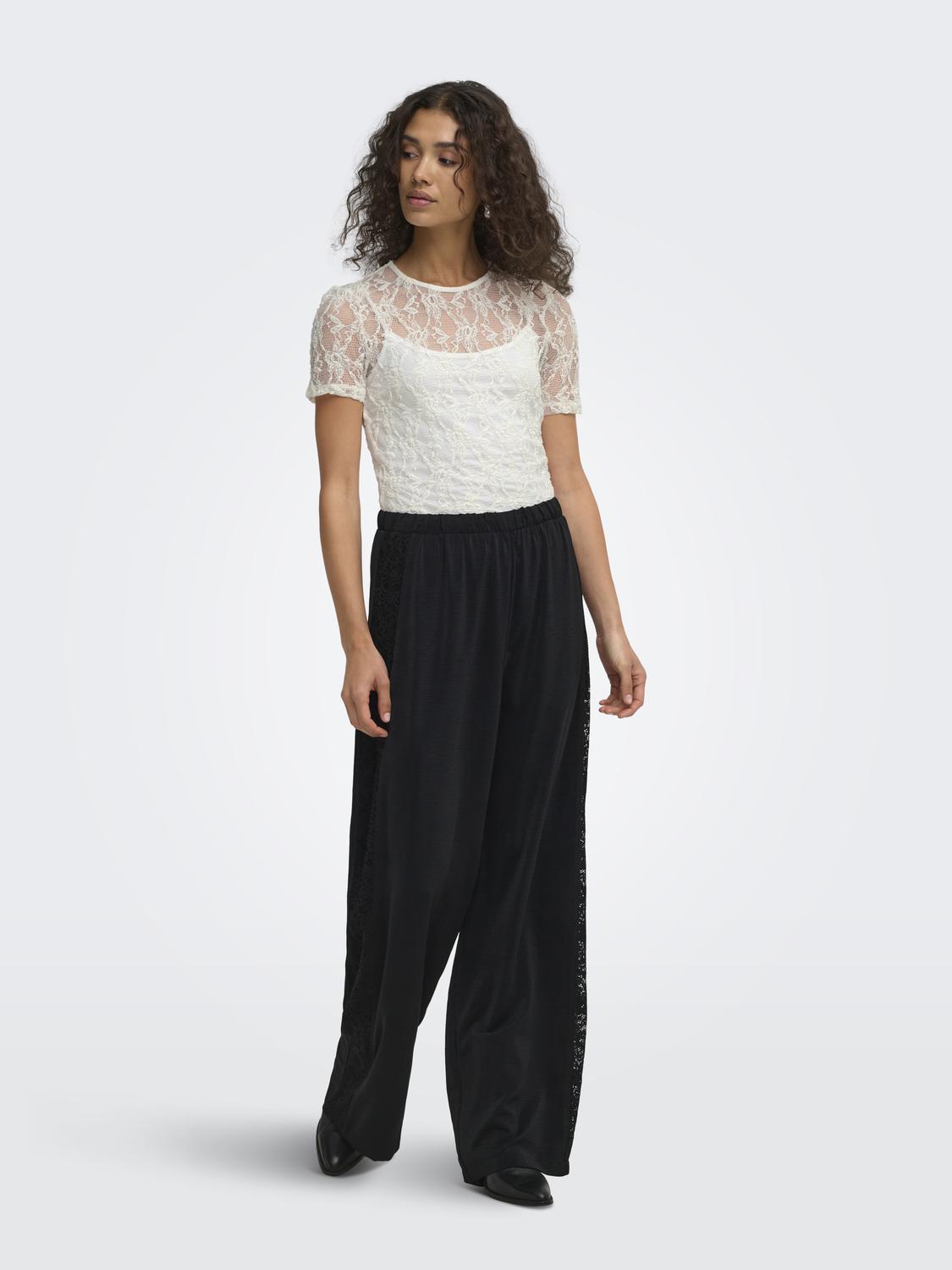ONLALBA S/S LACE TOP CS JRS - 6