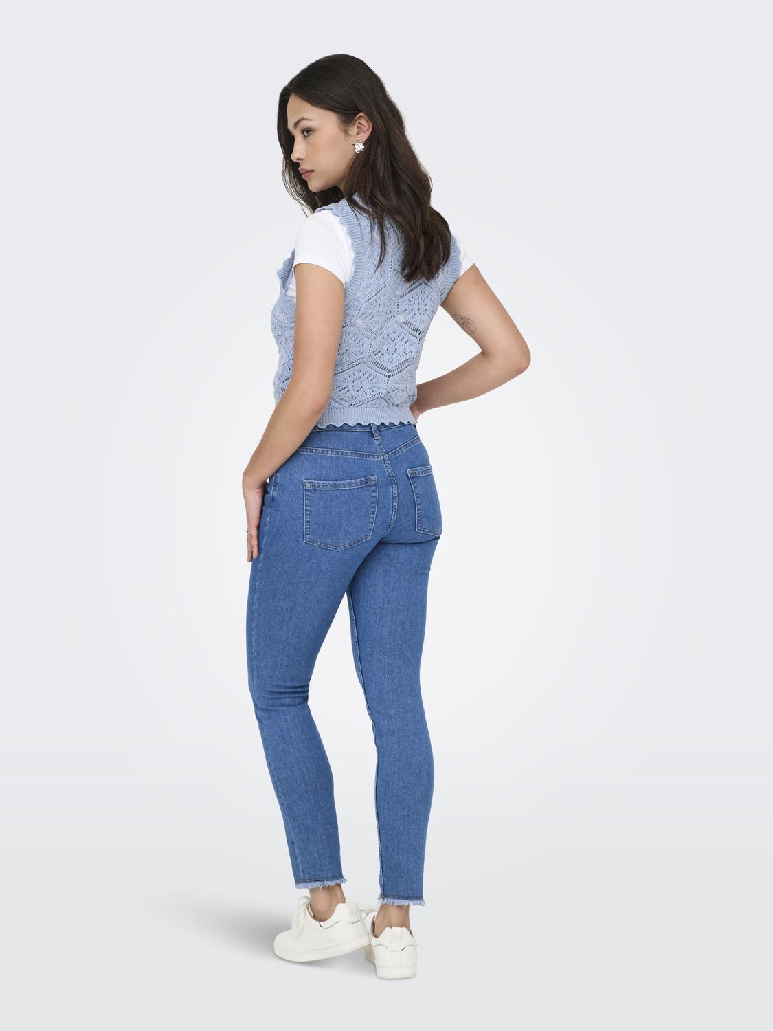 ONLFRIDA O-Neck Regular Fit Strikket topp med kamskjell detalj - 2