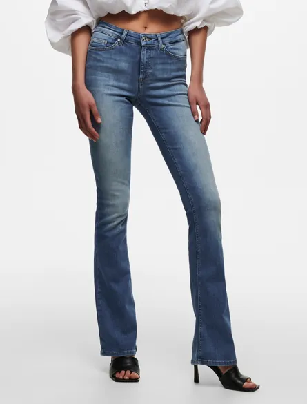 ONLBLUSH Flared Fit, jeans med mellemtalje og møntlomme