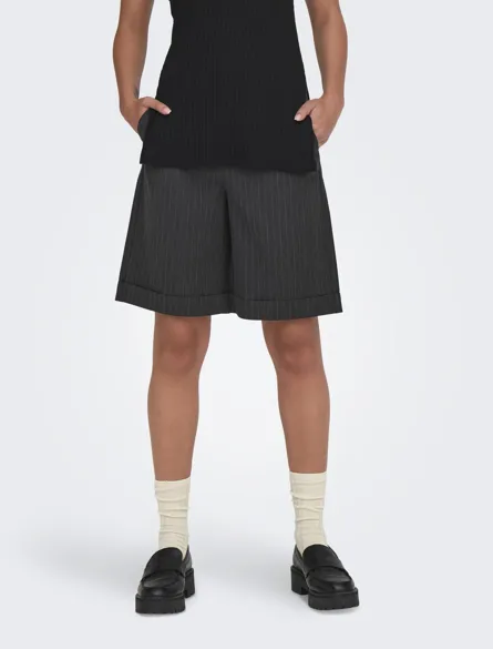 ONLCANA BERMUDA SHORTS TLR
