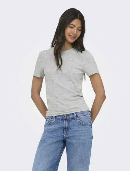 ONLRILEY Basic O-hals T-shirt med korte ærmer til unge damer