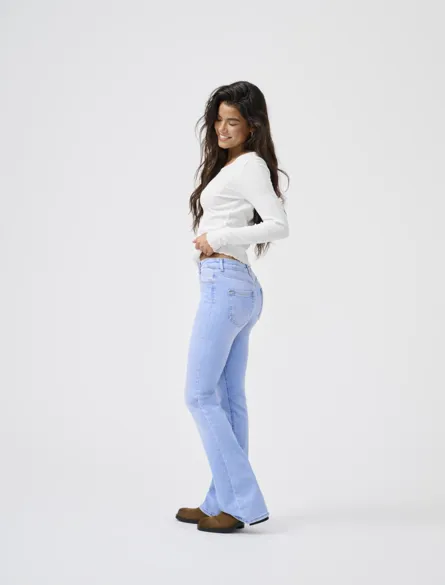 ONLBLUSH MID FLARED DNM TAI198 NOOS