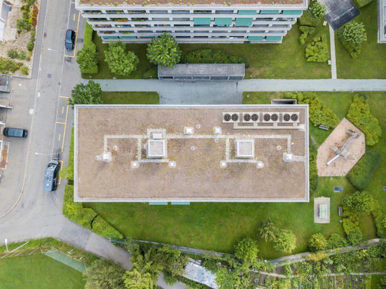 VRF_SMMSu_Aerial view on roof top.jpg