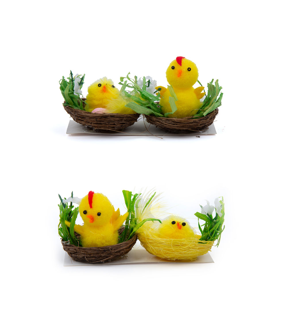 Chick Figurine Set in Display Boxes, Assorted (1 pc)