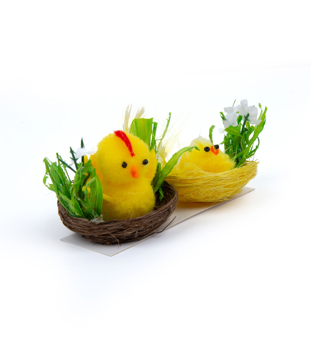 Chick Figurine Set in Display Boxes, Assorted (1 pc)