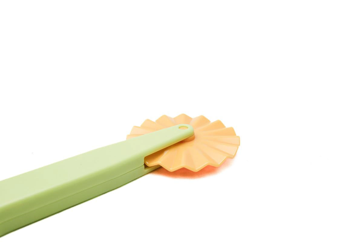 Wave Clay Roller – Green & Yellow