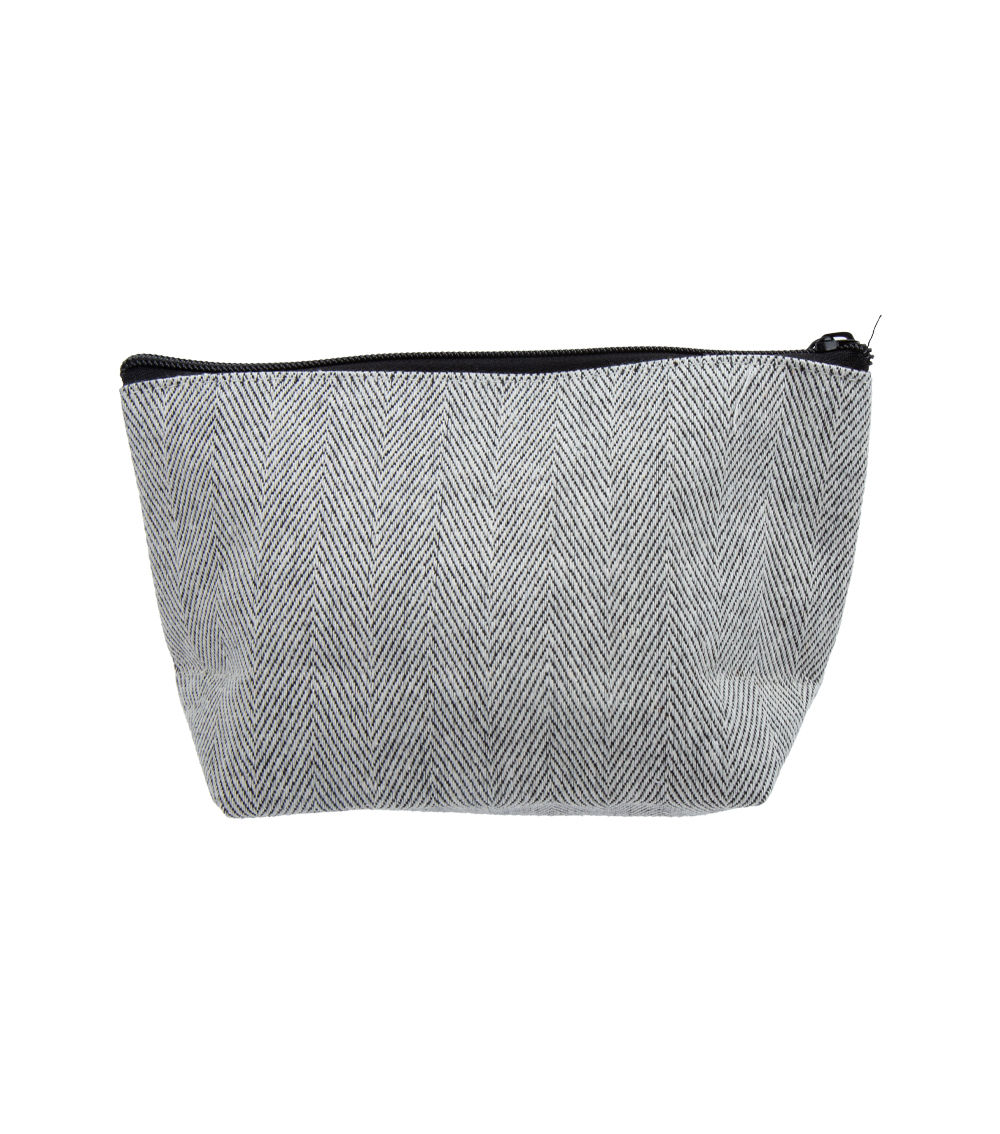 Boat Shaped Pouch, Assorted (1 pc)