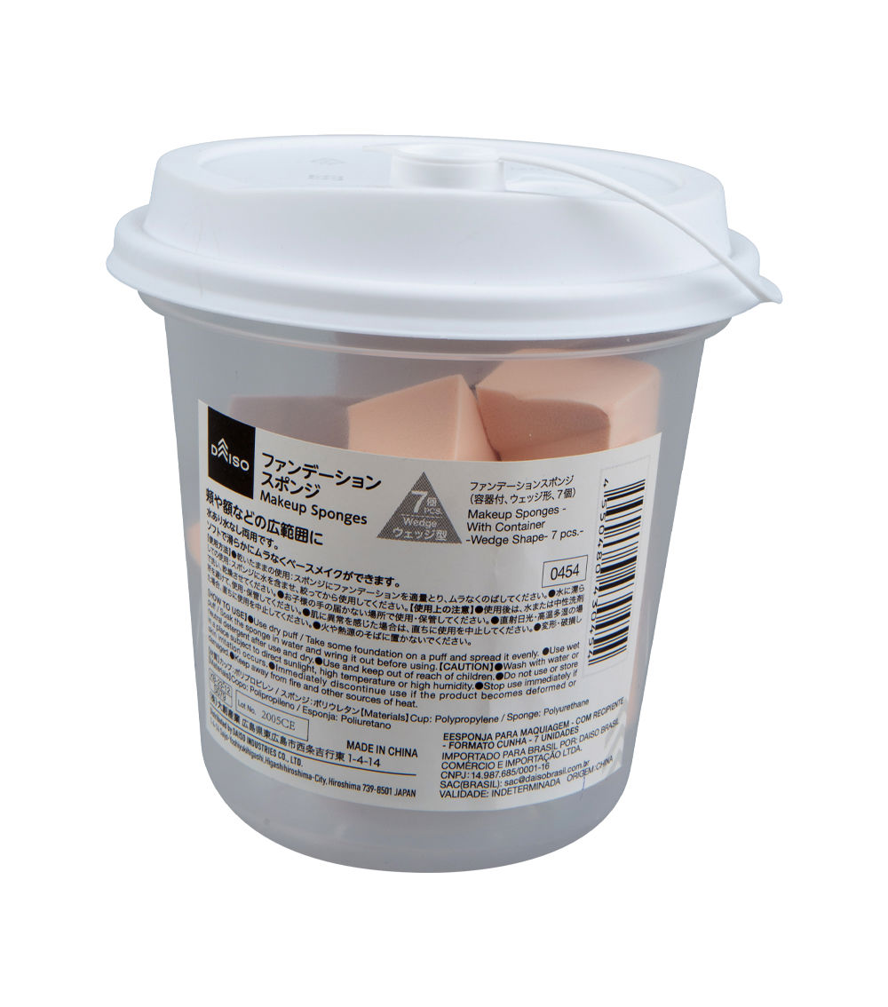 MAKEUP SPONGES -WITH CONTAINER -WEDGE SHAPE- 7 PCS.-