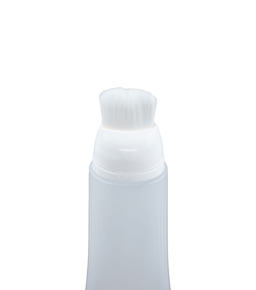 Brush Type Refillable Tube – Clear (45ml - 1.52 fl oz)