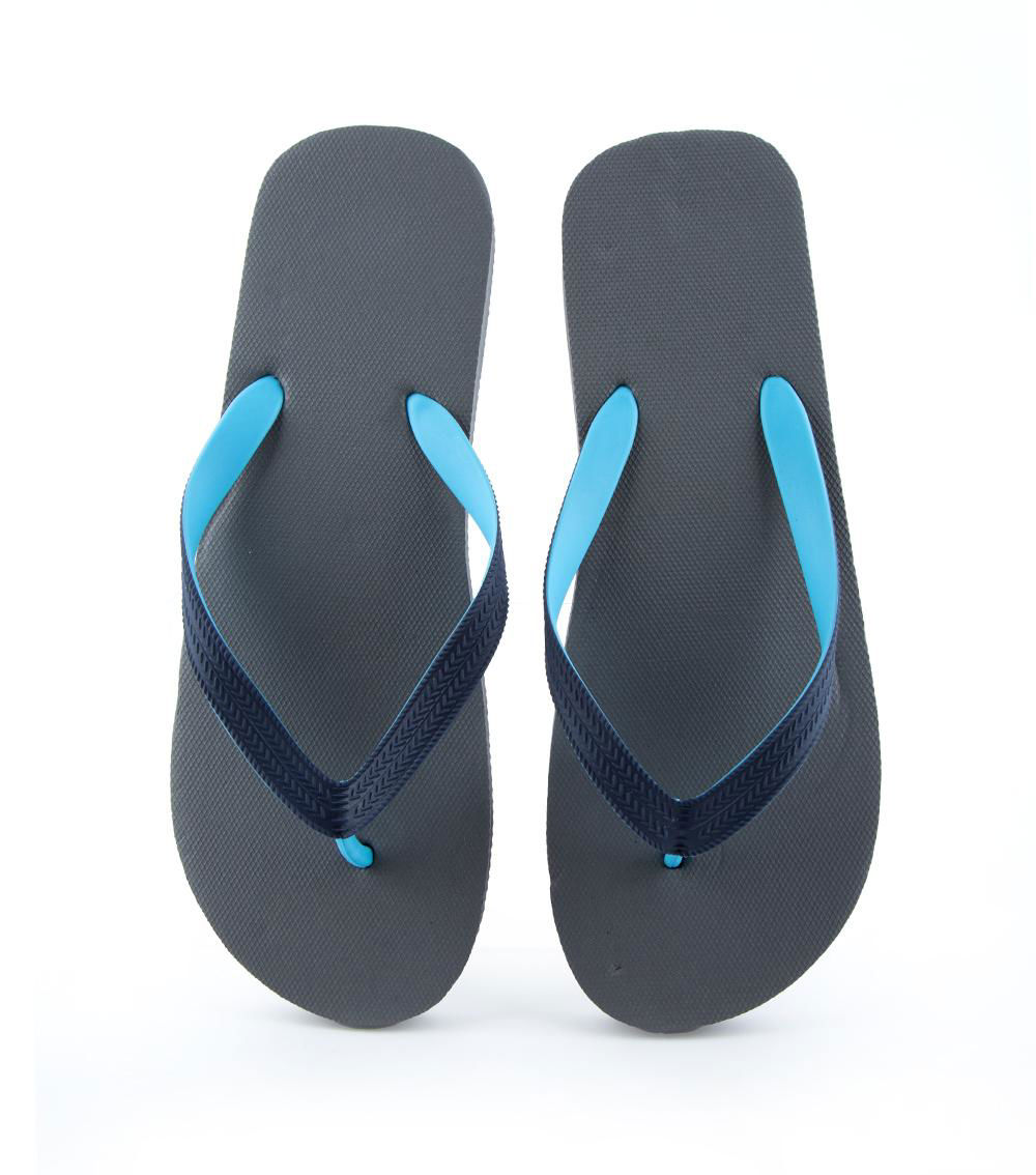 Plain Beach Sandals, Assorted (1 pc) - US 8-10 / EU 41-44