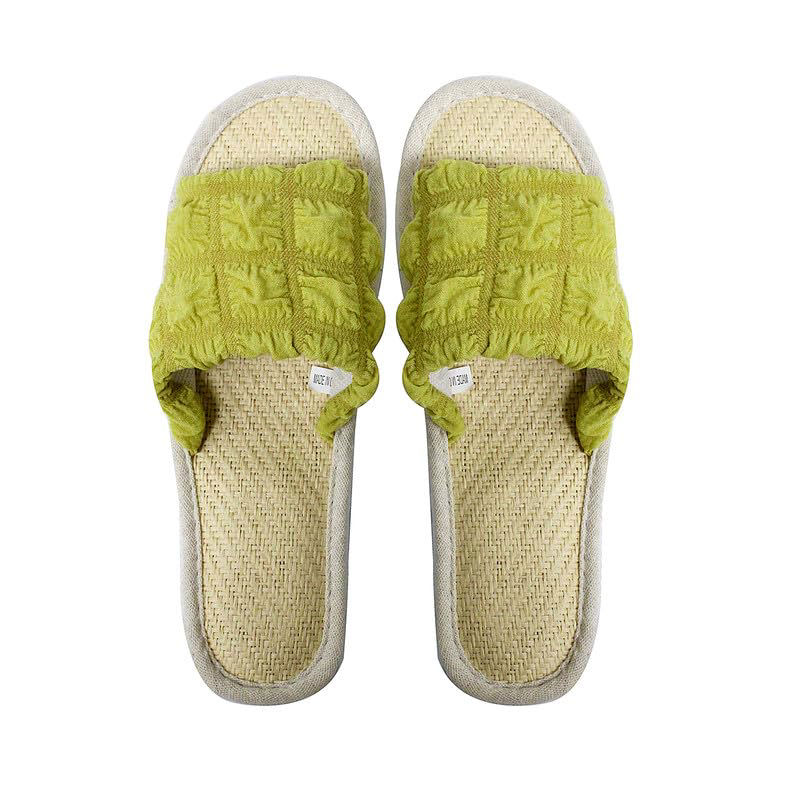 Puffy Slippers, Assorted (1 pc) US 4-6/EU 35-38