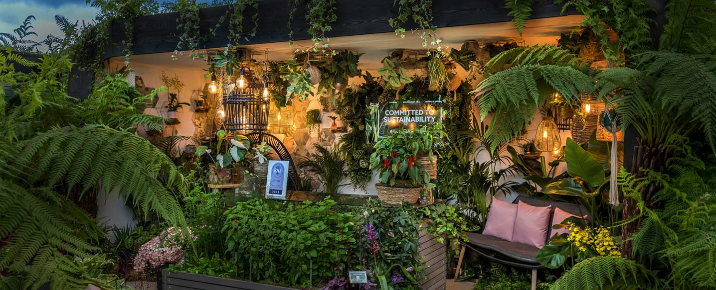 Dobbies-donates-plants-from-award-winning-stand header.jpg