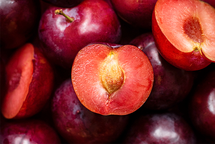 fresh-red-plum