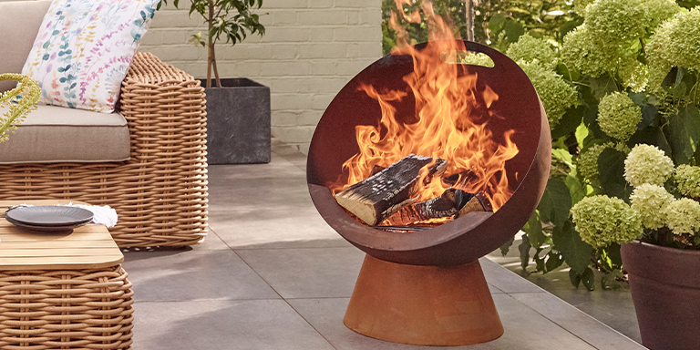 Outdoor Lighting Heating Dobbies Garden Centres