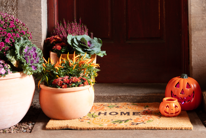 Stunning doorway decor ideas for autumn