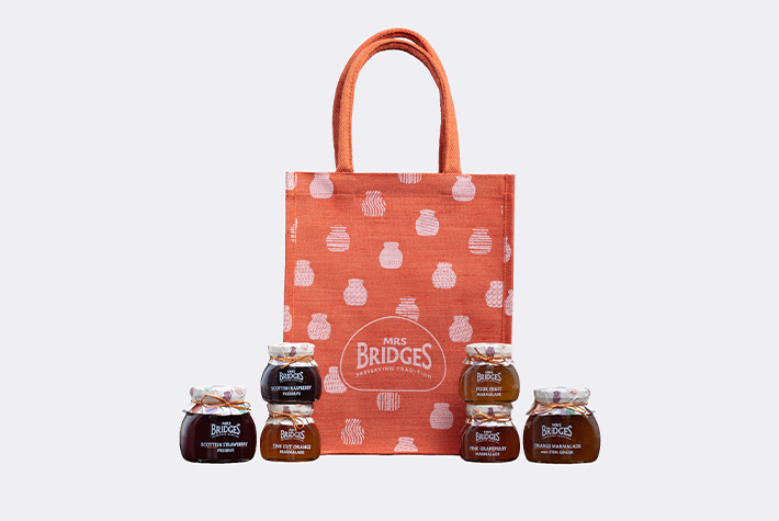 Breakfast hamper jute bag