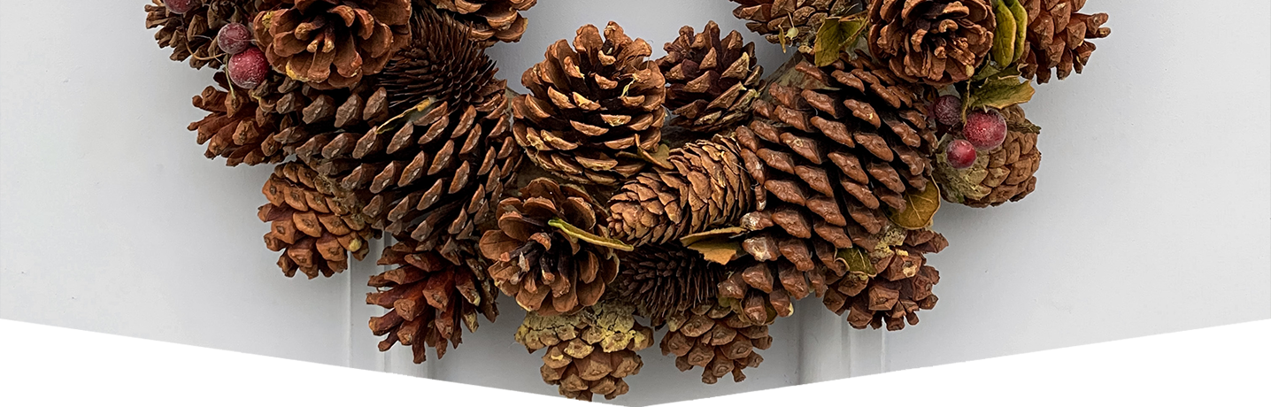 Pine cone wreath
