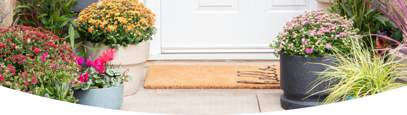 How to decorate your doorway for early autumn