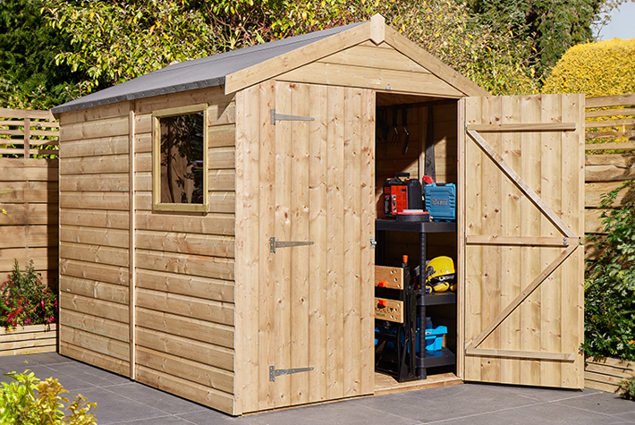 Tidy up your autumn garden