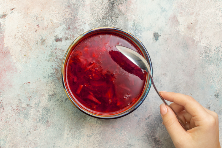 Make your own edible wiggly worms in dirt