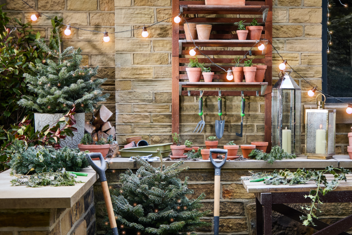 Creating the best outdoor Christmas decoration displays