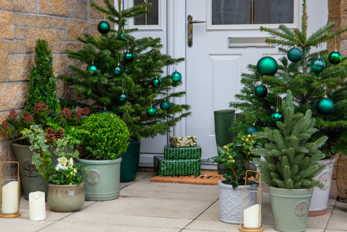 Creating the best outdoor Christmas decoration displays